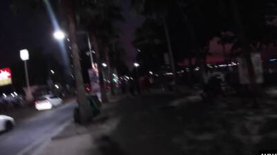 Perfect night walk and amazing handjob - icpvid.com