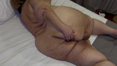 The Chubby Mature Bbw Is Horny And Needs A Man In Her Bed - upornia - Britain