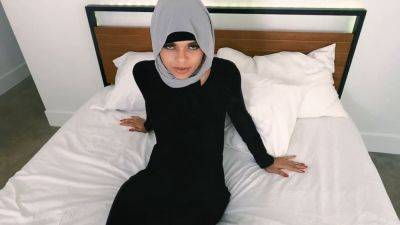 Sophia - Sweet sophia & her best friend get frisky with a long cock in hijab hookup - sexu.com
