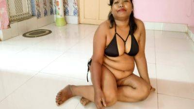 Indian Housewife Sexy Show 30 - hclips - India