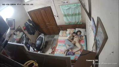 Hackers use the camera to remote monitoring of a lover's home life.589 - hclips - China