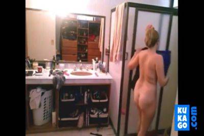 Milf Changing And Shower Cam - hclips