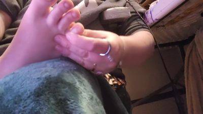 Foot Care - Day 8 - Pumice Stone Lotion And Silicone Sock (part 3) - hclips