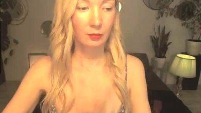 Solo Girl Free Amateur Webcam Porn Video - drtuber