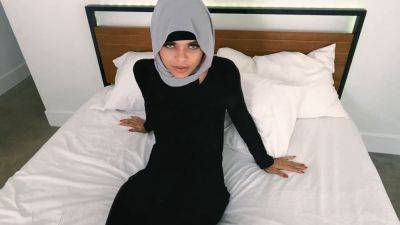 Arab Muslim wife cheats on her cuckold husband with a huge white cock in POV - sexu.com