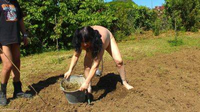 Gardening For Naked Slave Slut Pt2 - hclips