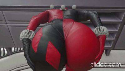 Harley Quinn - Harley Quinn Shakes Her Generous Curves - veryfreeporn.com